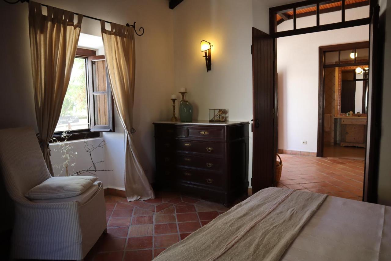 Bed and Breakfast Os Agostos Экстерьер фото
