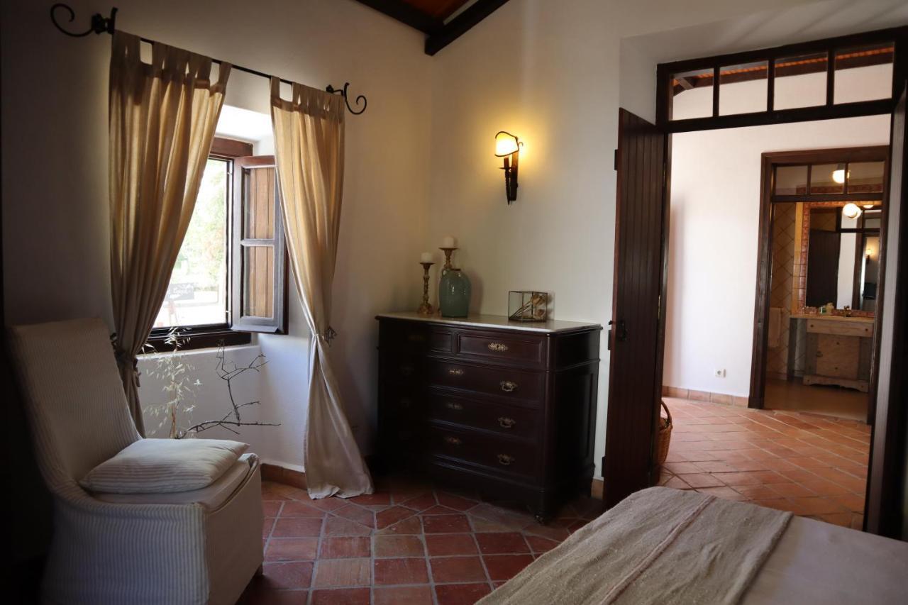 Bed and Breakfast Os Agostos Экстерьер фото