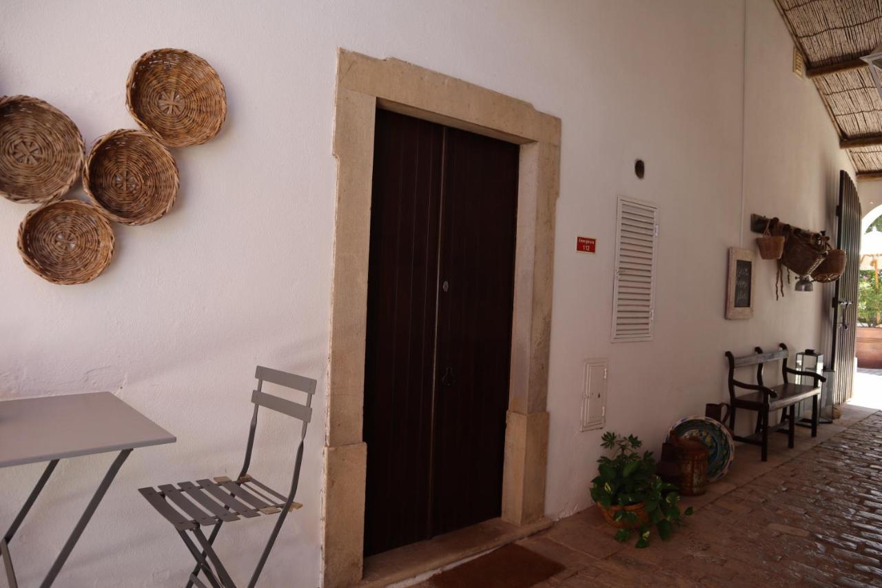Bed and Breakfast Os Agostos Экстерьер фото